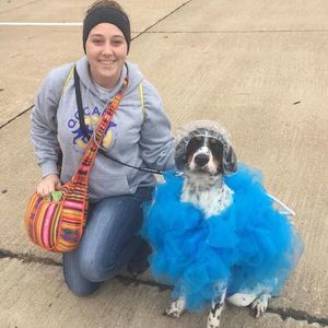 Meet your Posher, Holly